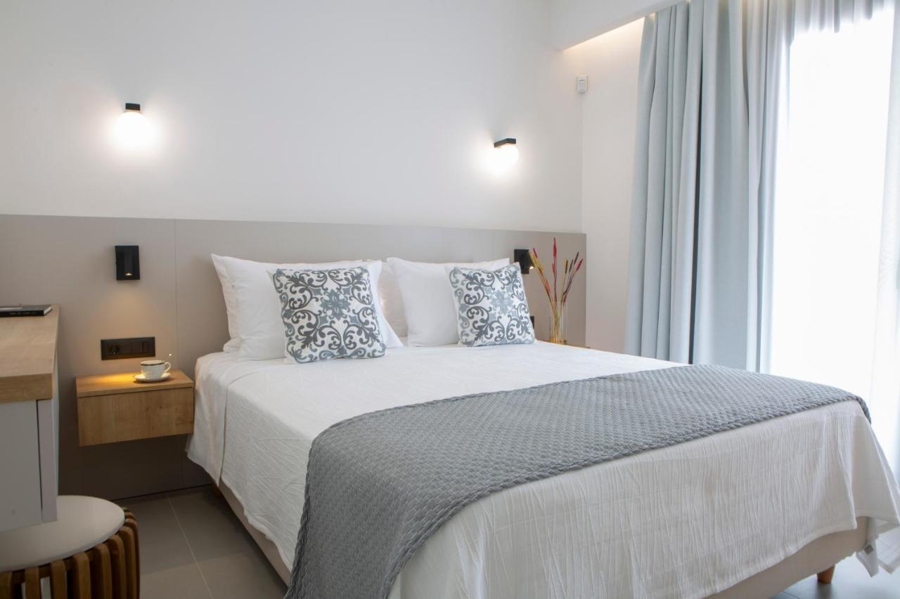 Achillion Suites Lefkada City ภายนอก รูปภาพ