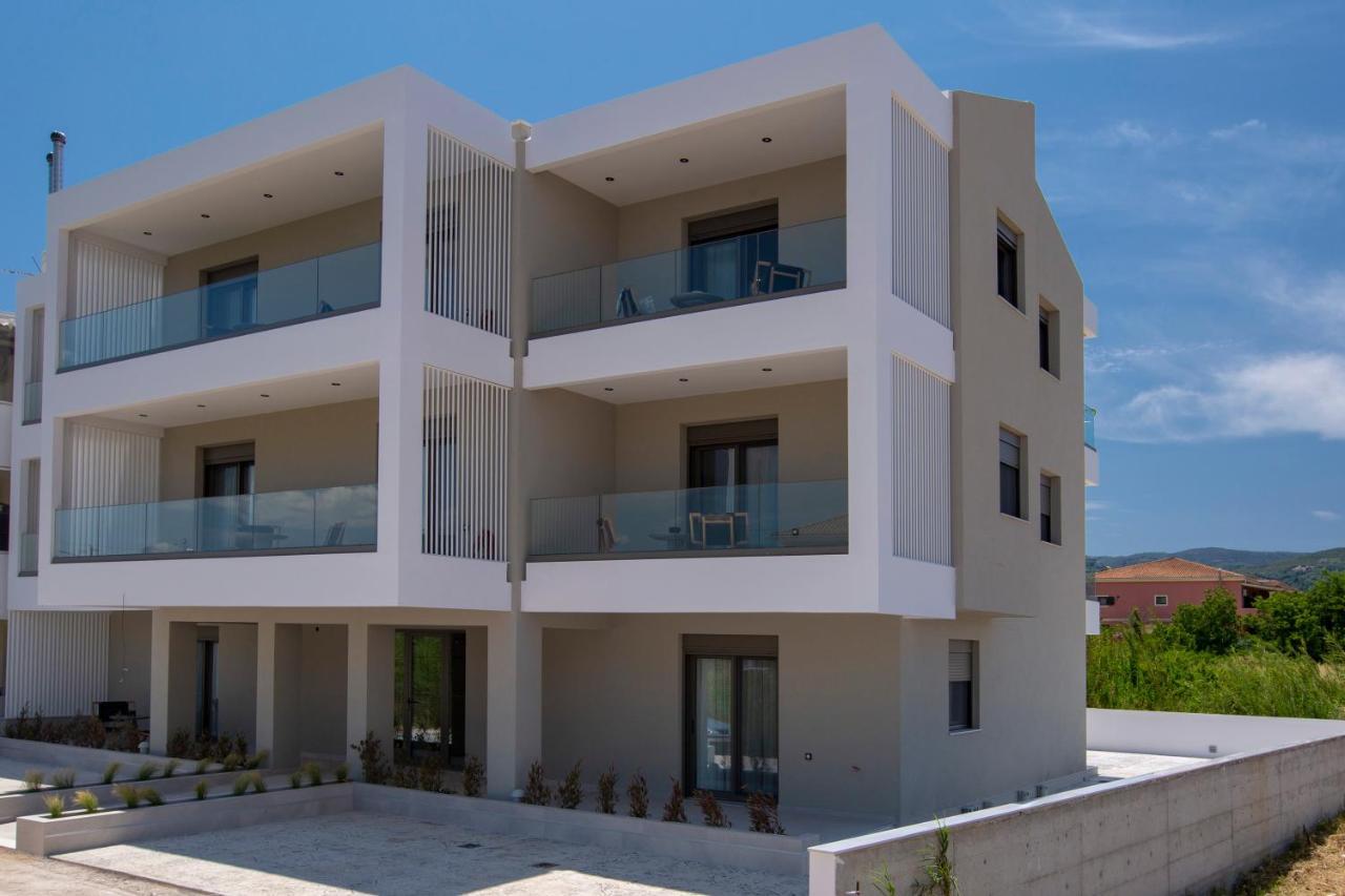 Achillion Suites Lefkada City ภายนอก รูปภาพ