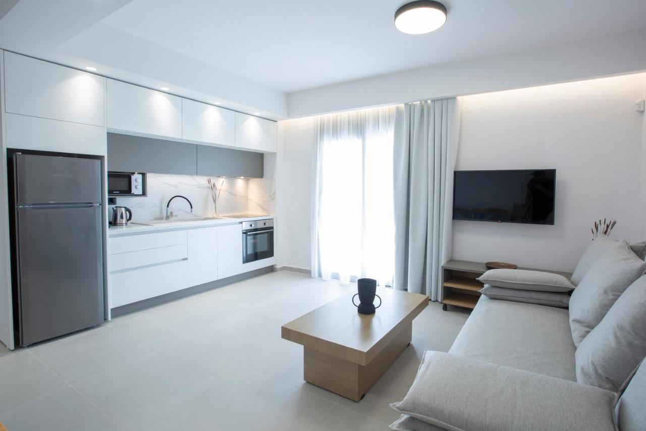 Achillion Suites Lefkada City ภายนอก รูปภาพ