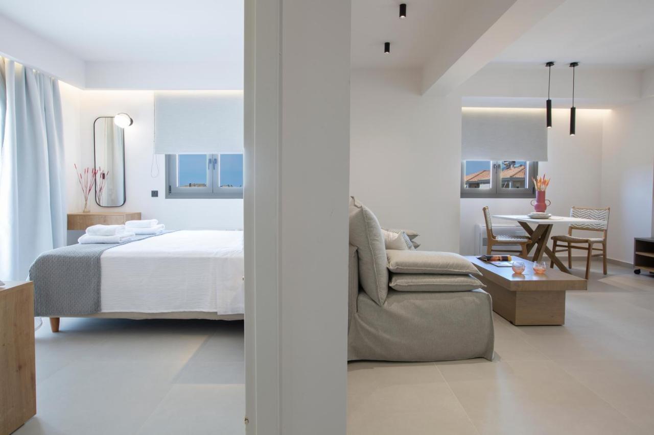 Achillion Suites Lefkada City ภายนอก รูปภาพ